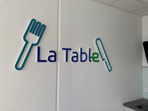signaletique decorative murale