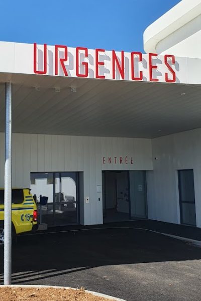 Signalétique Hôpital enseigne urgences
